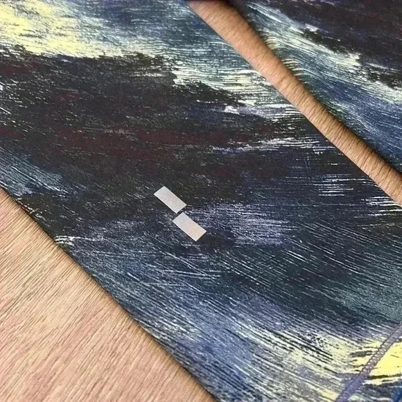 NWOT The North Face Women’s Legging, Small - Picture 6 of 11